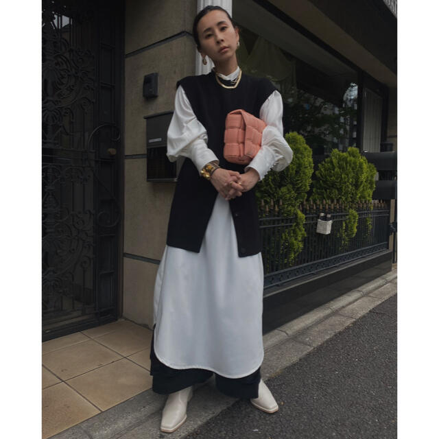 新品✨MANY WAY VEST LAYERED SHIRT DRESS 新品✨MANY WAY VEST LAYERED SHIRT DRESS