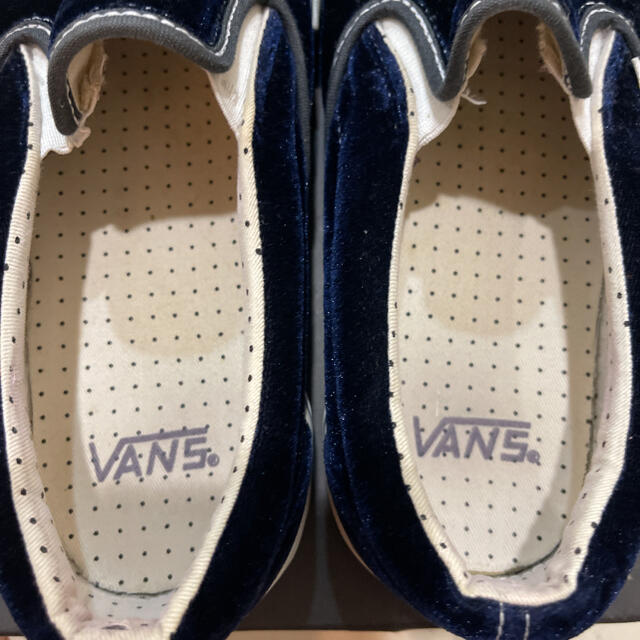 VANS(ヴァンズ)のバンズ　ベロア　スニーカー メンズの靴/シューズ(スニーカー)の商品写真