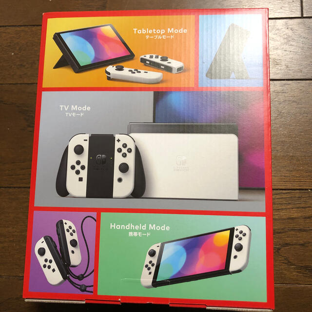 Nintendo Switch 有機ELモデル  ホワイト家庭用ゲーム機本体