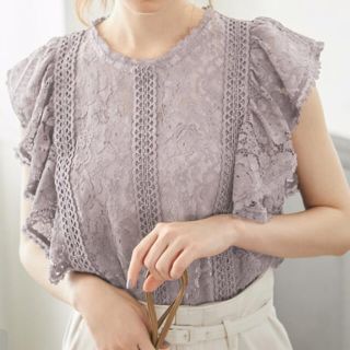 グレイル(GRL)の新品タグ付き！　レーストップス(シャツ/ブラウス(半袖/袖なし))