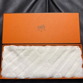 エルメス(Hermes)のエルメスHERMES ハンドタオル　新品未使用(タオル/バス用品)