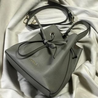 フルラ(Furla)のFURLAコスタンザ グレー2WAY フルラ巾着ショルダーバッグ(ショルダーバッグ)