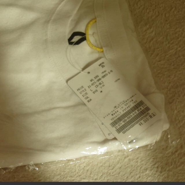 EDIFICE(エディフィス)の本日削除★新品未開封★EDIFICE　RENAULT　Tシャツ メンズのトップス(シャツ)の商品写真