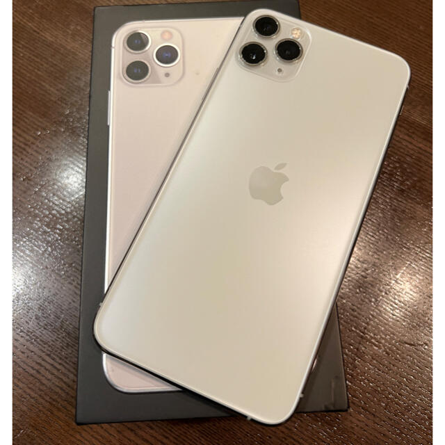 iPhone11Pro Max256GB シルバー　SIMフリー