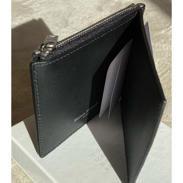 【新品未使用】メゾンマルジェラ マネークリップ付き二つ折り財布