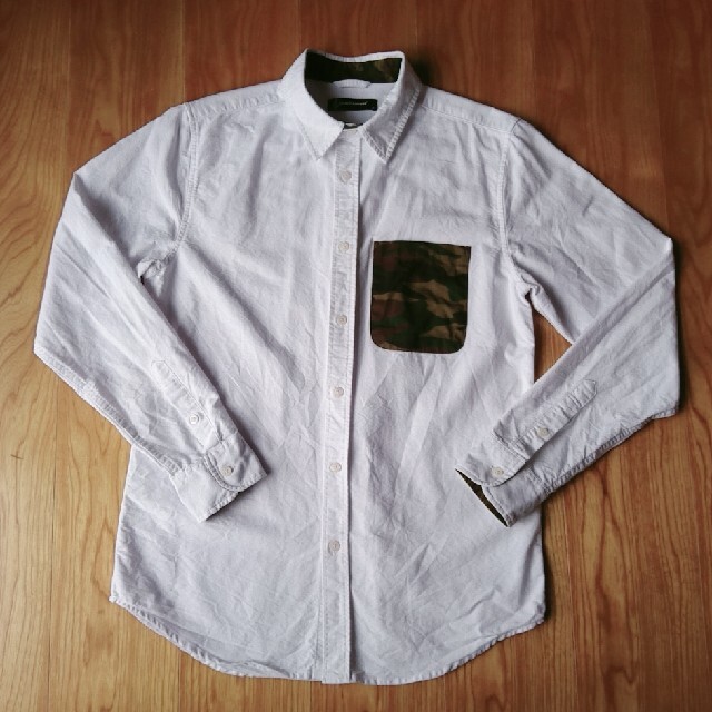 胸ポケット迷彩 長袖シャツ メンズのトップス(シャツ)の商品写真