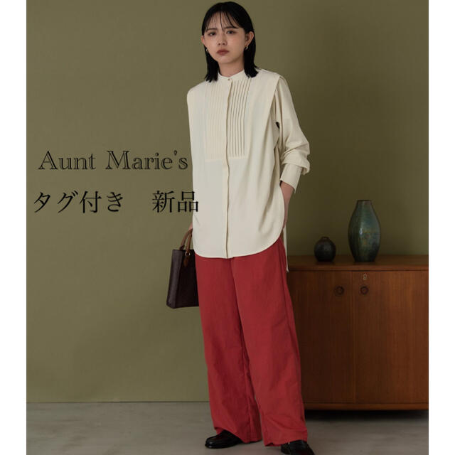 Aunt Marie's(アントマリーズ)の【Aunt Marie's】ショルダータックバンドカラーシャツ レディースのトップス(シャツ/ブラウス(長袖/七分))の商品写真