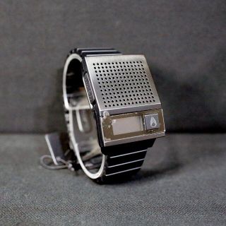 ニクソン(NIXON)の【新品・未使用 送料込み】ＮＩＸＯＮ 時計 ＤＯＲＫ ＴＯＯ オールブラック 1(腕時計(デジタル))