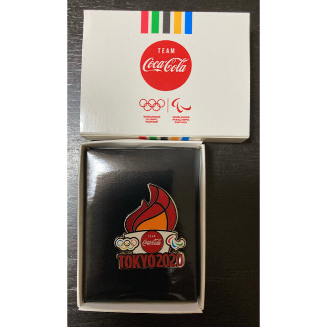 コカ・コーラ(コカコーラ)のCoke ON 東京オリンピック 公式　ピンバッジ　コカコーラ 新品未使用 エンタメ/ホビーのコレクション(ノベルティグッズ)の商品写真