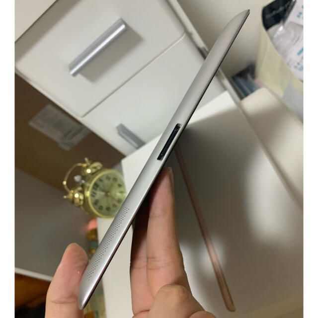 準美品　iPad3 32GB  WIFIモデル　アイパッド　第3世代 2