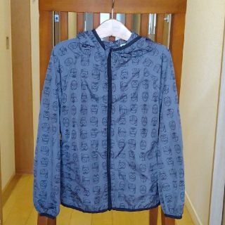 ユニクロ(UNIQLO)のUNIQLO　STARWARSウィンドブレーカー　Size120(ジャケット/上着)