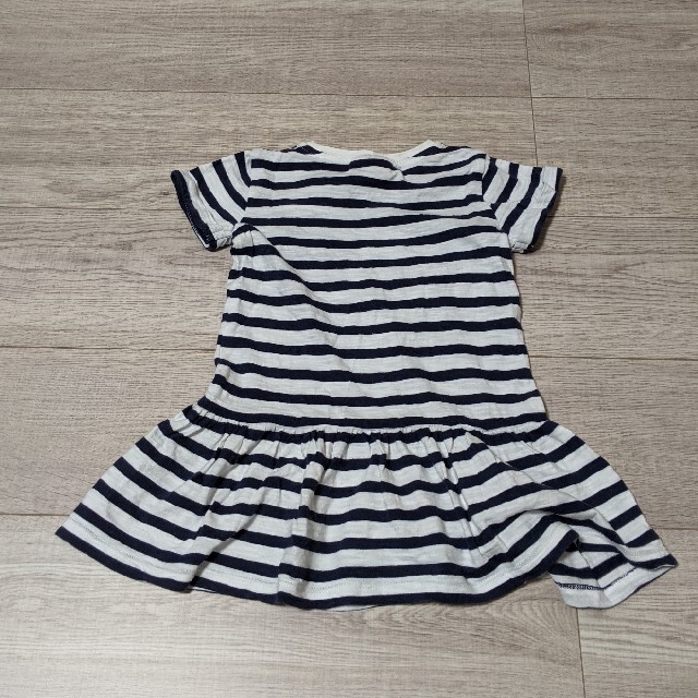 NEXT(ネクスト)のnext　チュニック　98 キッズ/ベビー/マタニティのキッズ服女の子用(90cm~)(Tシャツ/カットソー)の商品写真