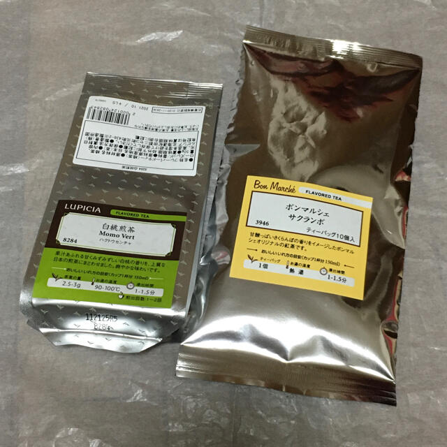 LUPICIA(ルピシア)の新品未開封☆ルピシア 2種類☆白桃煎茶 ボンマルシェ サクランボ 食品/飲料/酒の飲料(茶)の商品写真