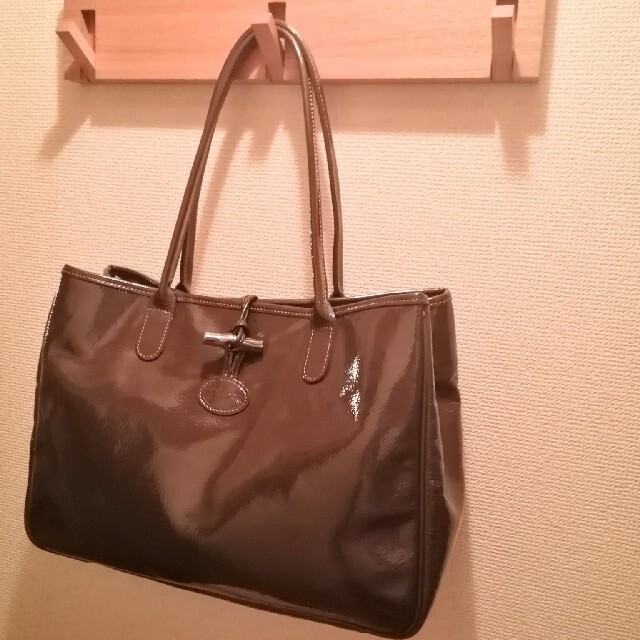 トートバッグ未使用近い美品。LONGCHAMP　ロゾ　ショルダートートバッグ