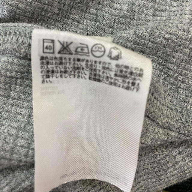 UNIQLO(ユニクロ)のUNIQLO 7分袖　カットソー　グレー　Mサイズ メンズのトップス(Tシャツ/カットソー(七分/長袖))の商品写真