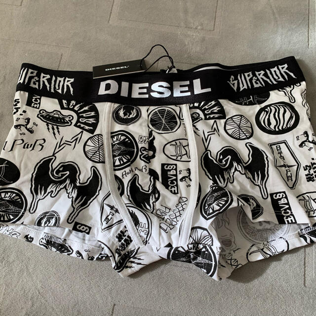 DIESEL(ディーゼル)のdiesel 未使用品ボクサーパンツ お洒落 メンズのアンダーウェア(ボクサーパンツ)の商品写真