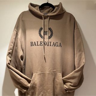 バレンシアガ(Balenciaga)のBALENCIAGA  オーバーサイズロゴフーディー(トレーナー/スウェット)