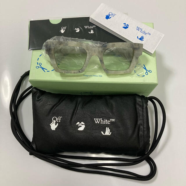 新品 定価4.2万円 Off-White スクエアフレーム サングラス | www