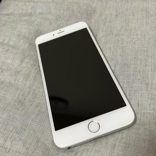 アップル(Apple)のdocomo iPhone6 Plus 64GB シルバー バッテリー92%(スマートフォン本体)