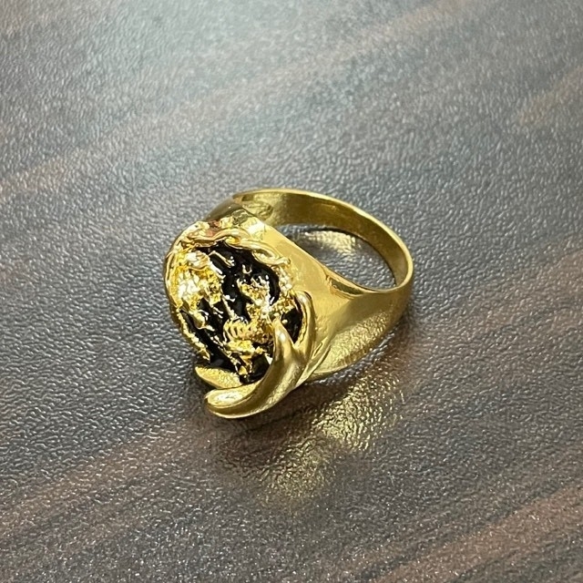 【SALE】リング　メンズ　指輪 ゴールド　龍　ドラゴン　20号 レディースのアクセサリー(リング(指輪))の商品写真