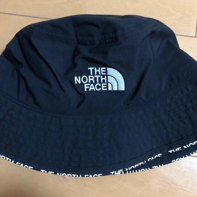 THE NORTH FACE(ザノースフェイス)のノースフェイス バケットハット ブラック　バケハ　海外　限定　ブラック　黒 メンズの帽子(ハット)の商品写真