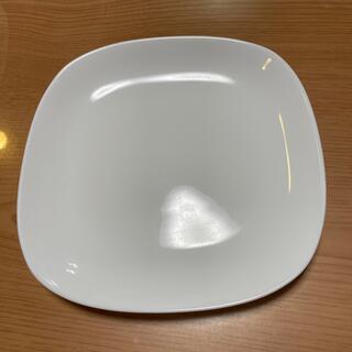 ヤマザキセイパン(山崎製パン)のヤマザキ春のパンまつり　白い皿(食器)