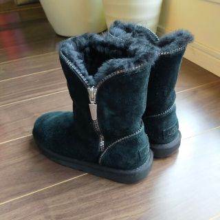 アグ(UGG)のUGGキッズブーツ21〜22cm(ブーツ)