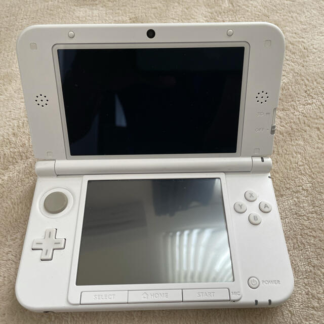 ニンテンドー3DS LL本体　ソフトセット