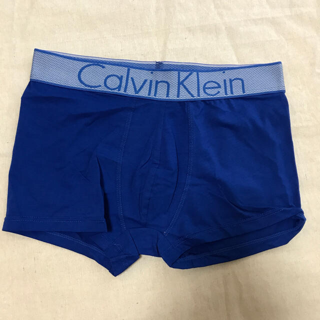 Calvin Klein(カルバンクライン)のCalvin Kleinボクサーパンツ3枚セッXLサイズ メンズのアンダーウェア(ボクサーパンツ)の商品写真