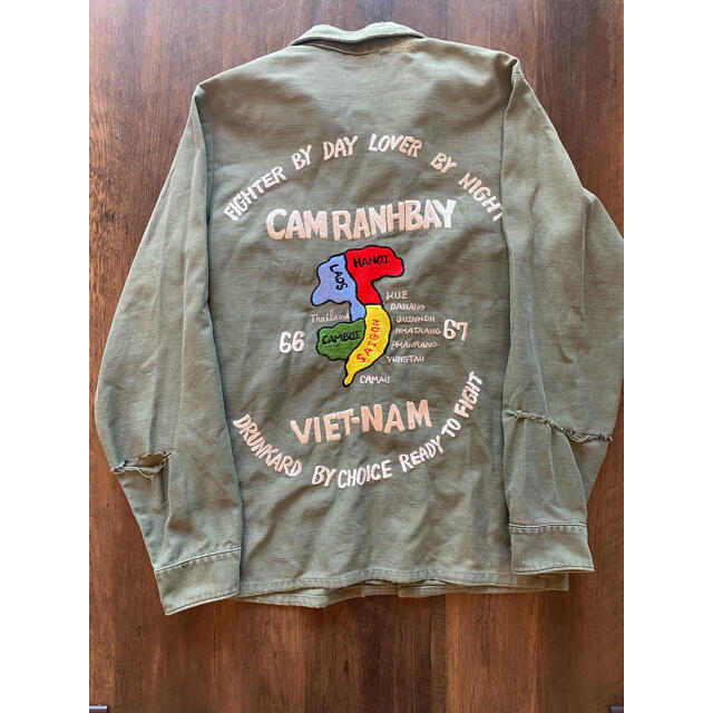 【値下げ】ミリタリーシャツ　ベトナム　ヴィンテージ メンズのジャケット/アウター(ミリタリージャケット)の商品写真