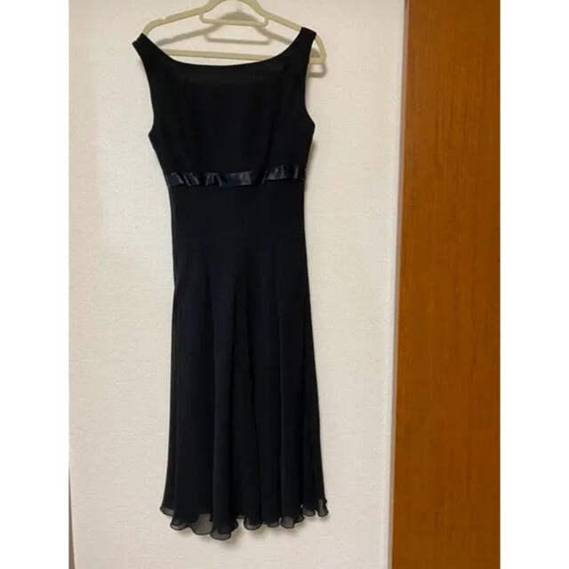 STRAWBERRY-FIELDS(ストロベリーフィールズ)のワンピース　ストロベリーフィールズ　グレース　お呼ばれ　ドレス レディースのフォーマル/ドレス(ミディアムドレス)の商品写真