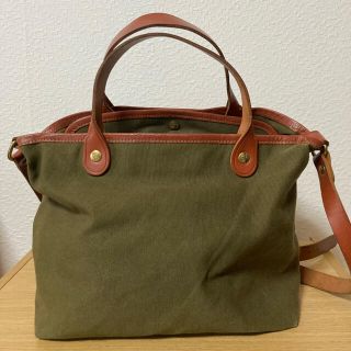 イルビゾンテ キャンバスショルダーバッグ オリーブ×赤茶