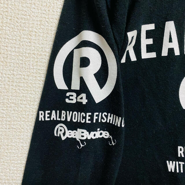 RealBvoice(リアルビーボイス)の一点物　リアルビーボイス（RealBvoice）ビッグプリント　デカロゴ　ロンT メンズのトップス(Tシャツ/カットソー(七分/長袖))の商品写真