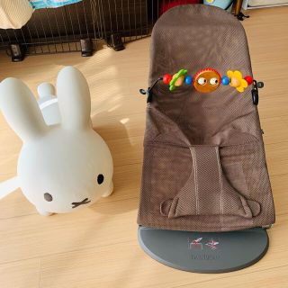 ベビービョルン(BABYBJORN)のベビービョルン　バウンサー　おもちゃ付き´◡`(その他)