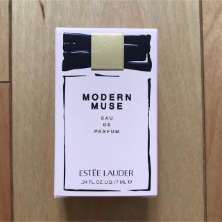 エスティローダー(Estee Lauder)のkiii様お取り置き　ESTEE LAUDER モダンミューズ(香水(女性用))