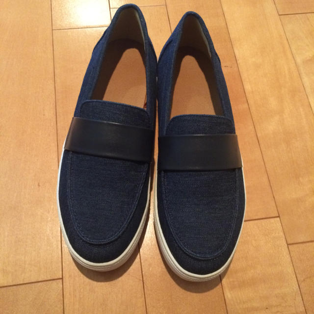 GU(ジーユー)のデニムローファー レディースの靴/シューズ(スリッポン/モカシン)の商品写真