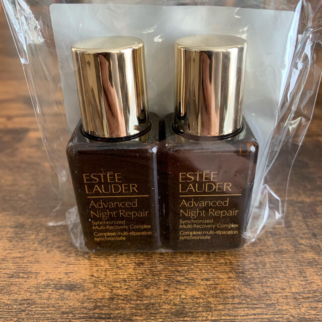 Estee Lauder(エスティローダー)のエスティーローダー　美容液 コスメ/美容のスキンケア/基礎化粧品(美容液)の商品写真