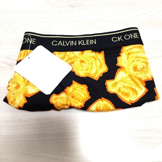 Calvin Klein(カルバンクライン)のCALVIN KLEIN ボクサーパンツ NB2225 M メンズのアンダーウェア(ボクサーパンツ)の商品写真