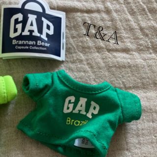 ギャップ(GAP)の幻のGAPガチャ　Ｔシャツ（ブラジル）のみ(キャラクターグッズ)