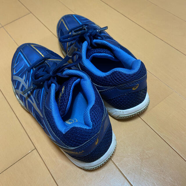 asics(アシックス)のasics スニーカー　21.0 中古　 メンズの靴/シューズ(スニーカー)の商品写真