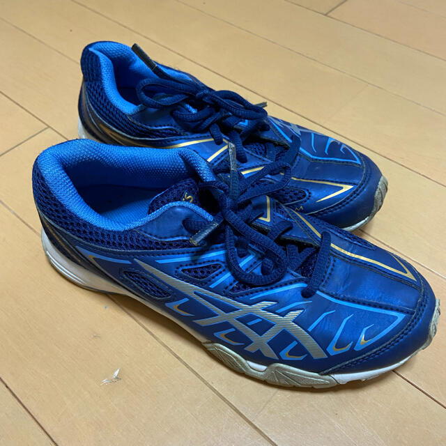 asics(アシックス)のasics スニーカー　21.0 中古　 メンズの靴/シューズ(スニーカー)の商品写真