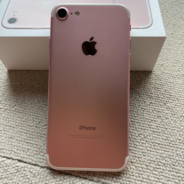 スマートフォン本体iPhone 7 Rose Gold 32 GB SIMフリー