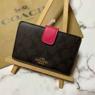 コーチ(COACH)の【COACH】二つ折り財布 シグネチャーF53562 ブラウンXローズ(財布)