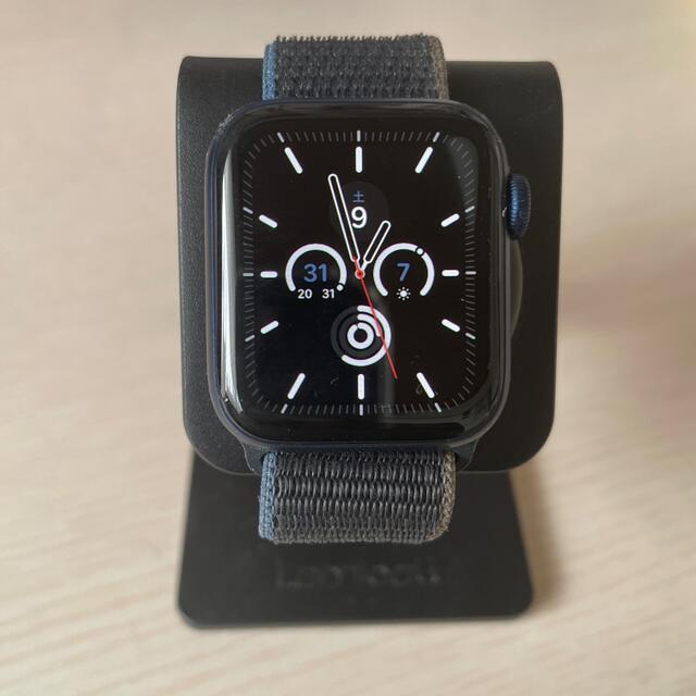 Apple Watch Series 6 (GPSモデル)- 40mm