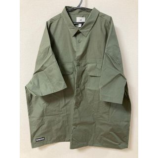 エイチアンドエム(H&M)のメンズ　シャツ(シャツ)