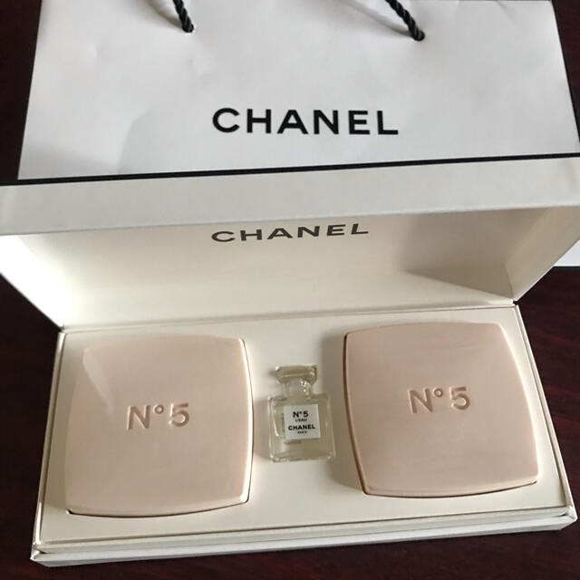 CHANEL(シャネル)のシャネル　ソープ コスメ/美容のボディケア(ボディソープ/石鹸)の商品写真