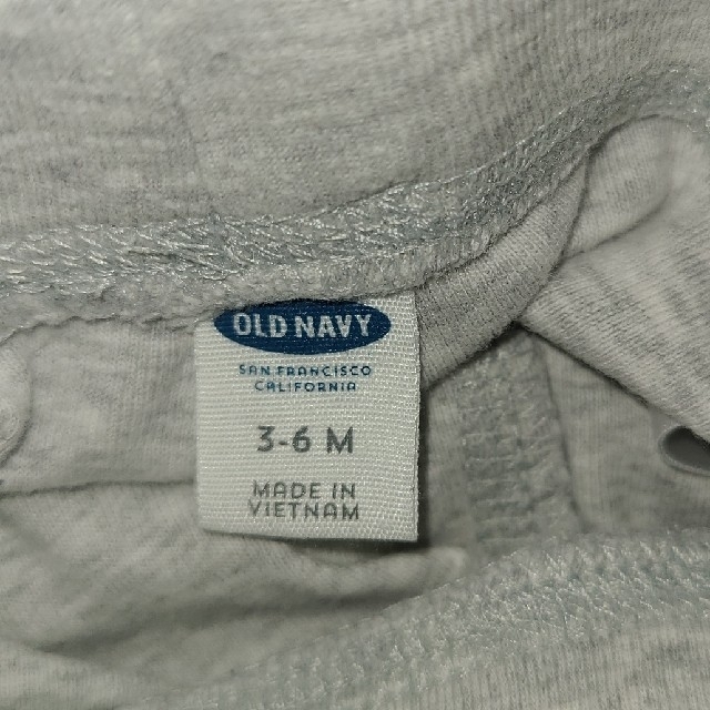 Old Navy(オールドネイビー)の✴ひい様　専用✴OLDNAVY　オールドネイビー　3ｰ6M　ズボン キッズ/ベビー/マタニティのベビー服(~85cm)(パンツ)の商品写真