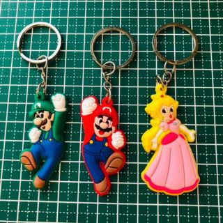 ラバーキーホルダー　マリオ、ルイージ、ピーチ姫セット　新品(キーホルダー)