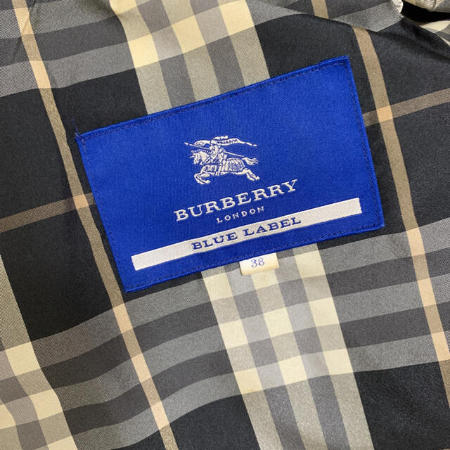 BURBERRY BLUE LABEL(バーバリーブルーレーベル)の原っぱさん専用【BURBERRY BLUE LABEL】ダウンコート レディースのジャケット/アウター(ダウンコート)の商品写真