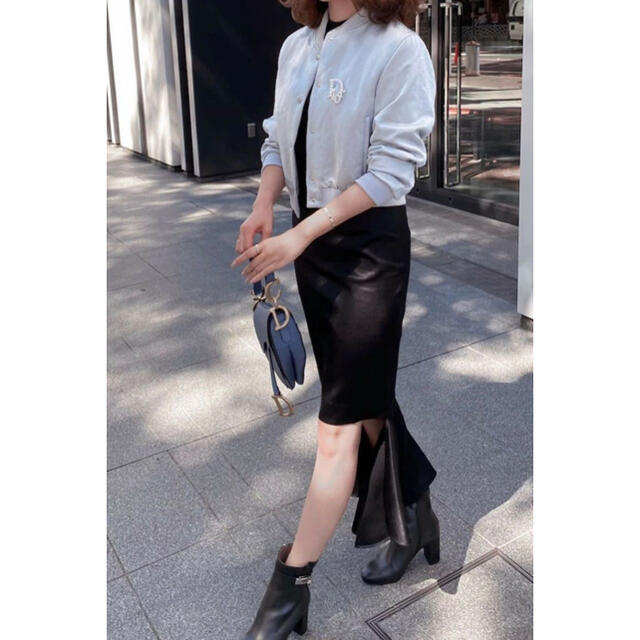 eimy istoire - chin様専用 sheller クラシックサテンブルゾン eimy istoire - chin様専用 sheller クラシックサテンブルゾン
